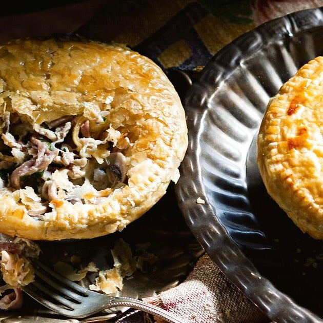 Shitake Mushroom Large Pie | Freshly Baked | 30x190g