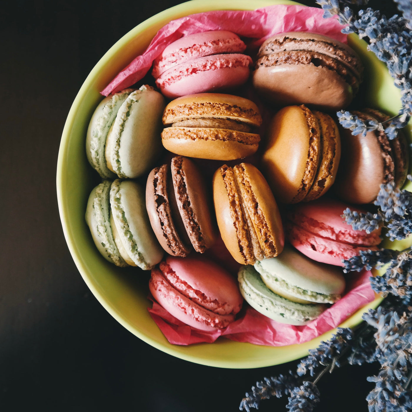 Macarons Mix Flavours | Hand crafted | 9 pcs