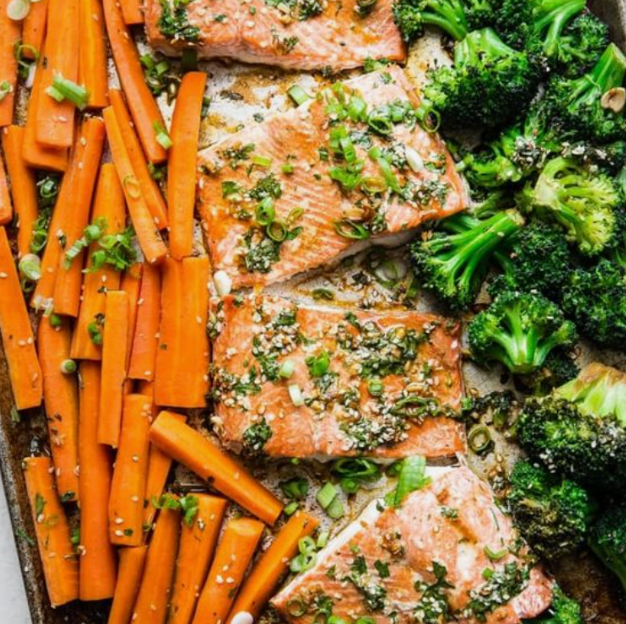 One-Pan Asian Salmon Feast | Ready to Reheat | 4 pax 🥢🐟