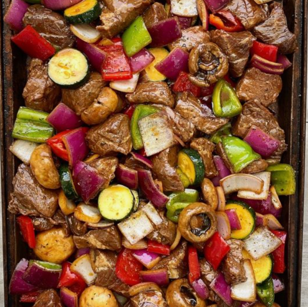 One-Pan Beef Kebab Dinner | Ready to Reheat | 4 pax 🥩🍢