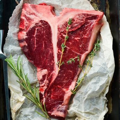 Black Angus T-Bone Steak | Marbling 4+ | Australia | +/-1kg