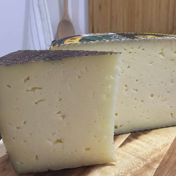 Manchego DOP Curado 6 months | VEGA MANCHA | 200g