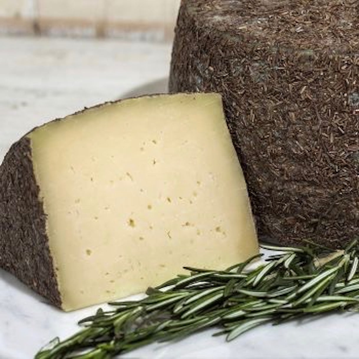 🧀 Romero Sheep Cheese with Rosemary | 200g 🧀